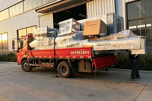 Para que pode ser usado o equipamento de processamento industrial de alumínio para parede cortina?