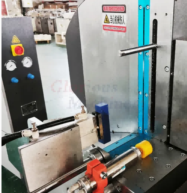 Serra pivotante interna de ultraprecisão CNC 550 (45°/90°)