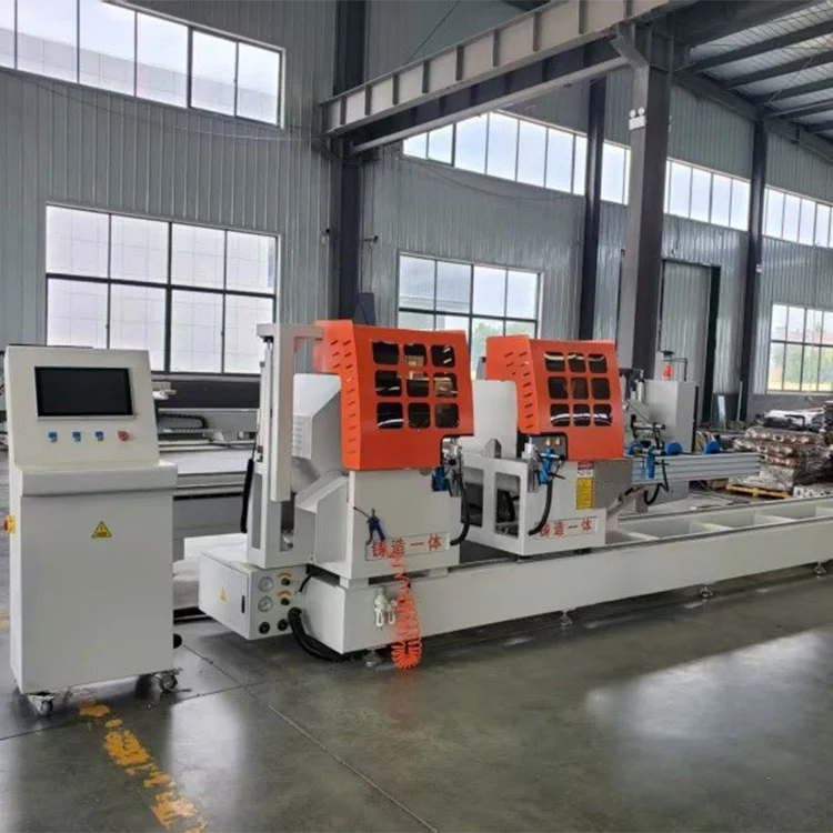 Serra de esquadria composta CNC de 5 eixos de alta precisão